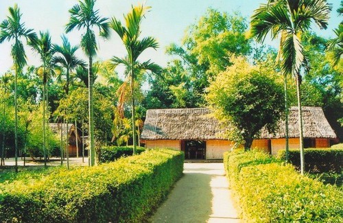 ĐÀ NẴNG  - VINH - HÀ NỘI – HẠ LONG  - NINH BÌNH HÀ NAM – VINH – ĐÀ NẴNG   