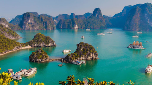 ĐÀ NẴNG  - VINH - HÀ NỘI – HẠ LONG  - NINH BÌNH HÀ NAM – VINH – ĐÀ NẴNG   