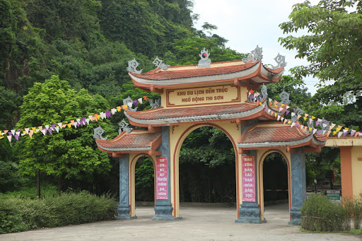 ĐÀ NẴNG  - VINH - HÀ NỘI – HẠ LONG – YÊN TỬ – HÀ NAM - VINH – ĐỒNG HỚI - ĐÀ NẴNG