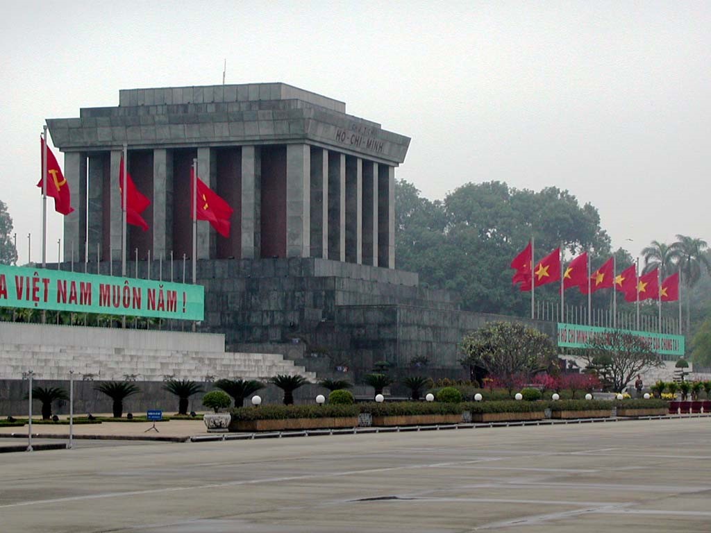 ĐÀ NẴNG - HẠ LONG – YÊN TỬ - HÀ NỘI – ĐỀN ĐÔ – HẢI DƯƠNG -  ĐÀ NẴNG 