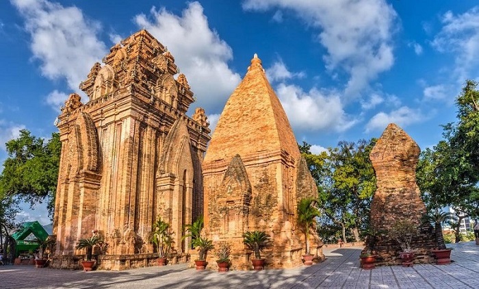 ĐÀ NẴNG – NHA TRANG – ĐÀ LẠT – ĐÀ NẴNG