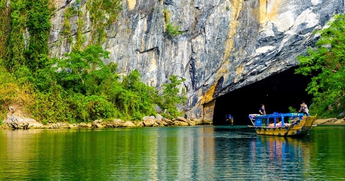 Đà Nẵng – Động Thiên Đường  –  Huế – Đà Nẵng