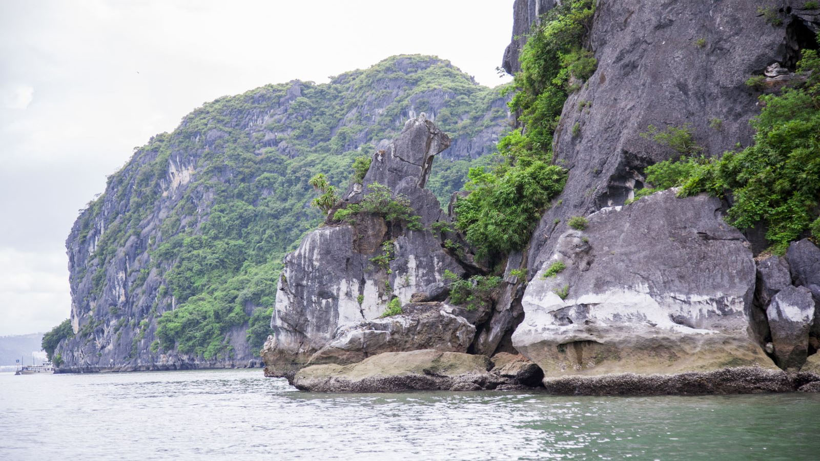 ĐÀ NẴNG - HẠ LONG - NINH BÌNH - HÀ NỘI