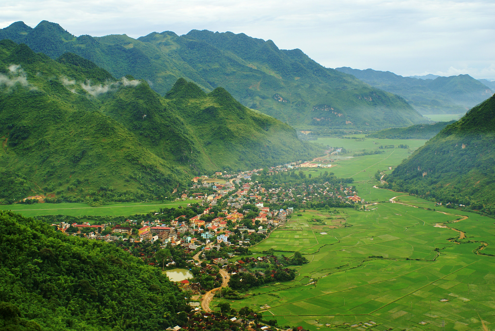 ĐÀ NẴNG – HÀ NỘI – MỘC CHÂU – HÒA BÌNH – ĐÀ NẴNG